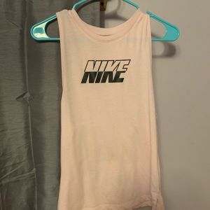 pink nike tank top
